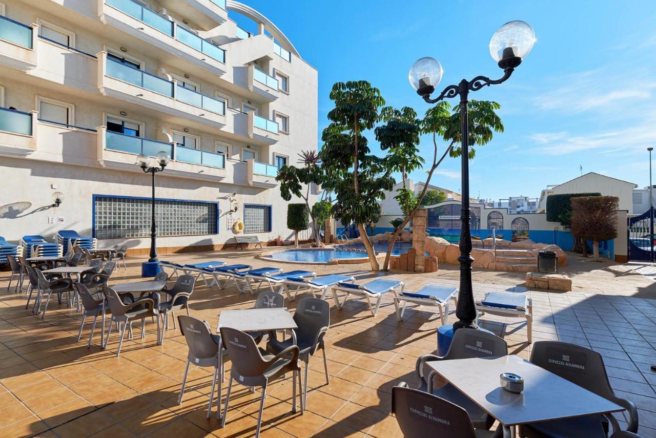 Apartment Eva Cabo Roig Eksteriør bilde